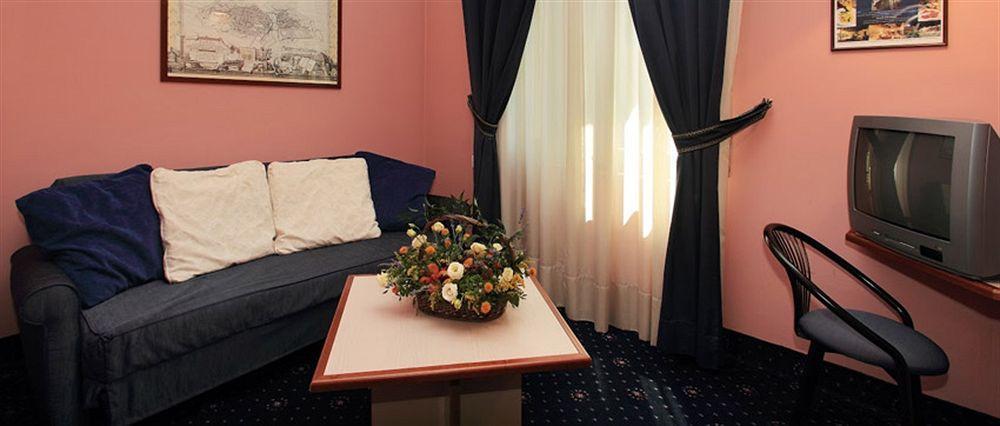 Residence Liberty Parma Exteriér fotografie