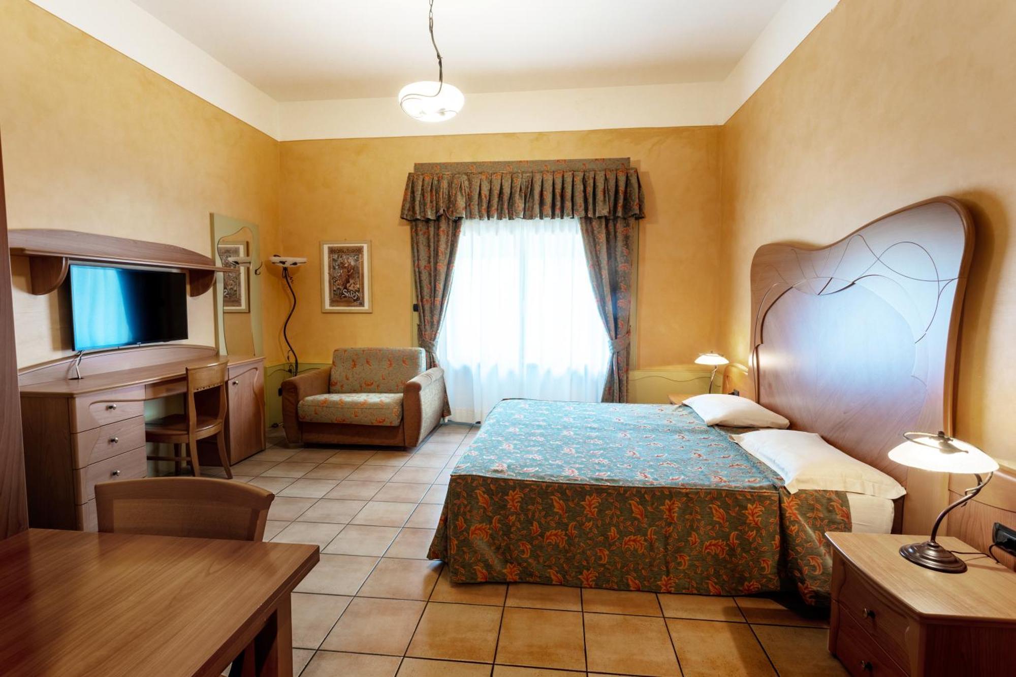 Residence Liberty Parma Exteriér fotografie
