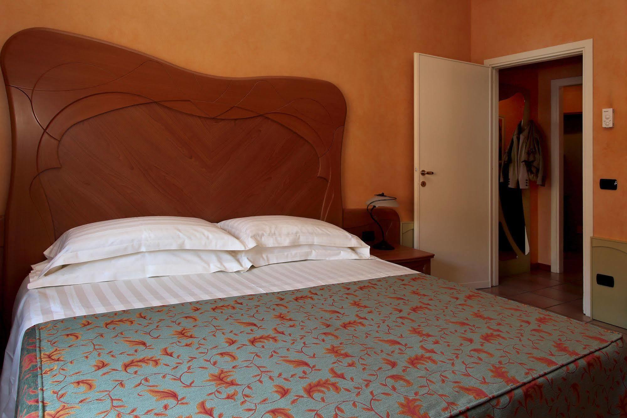 Residence Liberty Parma Exteriér fotografie